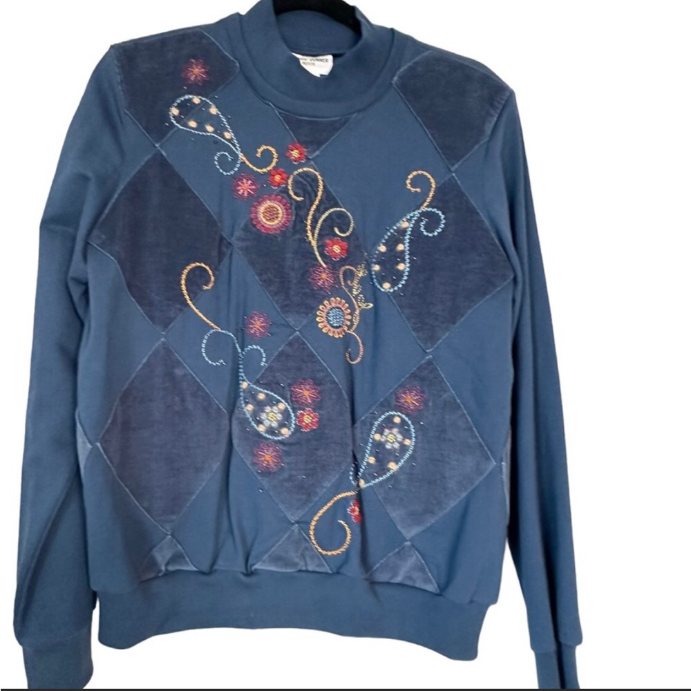 Alfred Dunner Sweater size petite medium